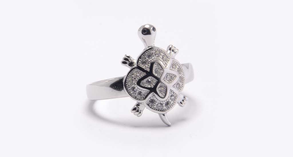 Tortoise Ring In Silver - Buy Tortoise Ring In Silver online at Best Prices  in India | Flipkart.com
